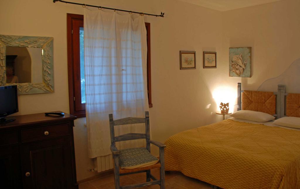B&B La Murichessa Арцахена Стая снимка